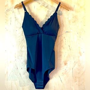 Jet Black Danskin Bodysuit NWOT Medium